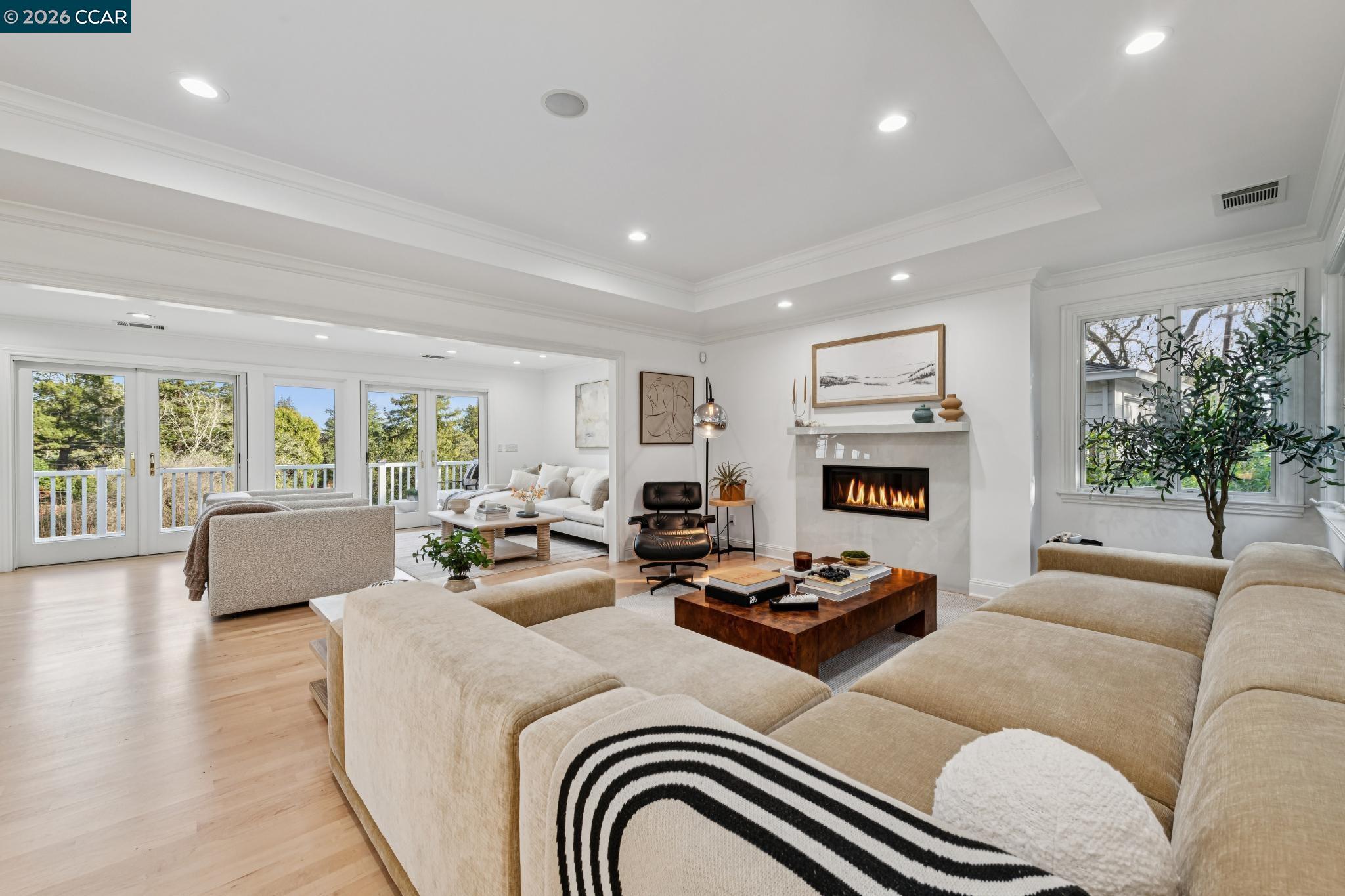 15 Los Dedos Road Orinda, CA 94563 - Photo 11 of 60