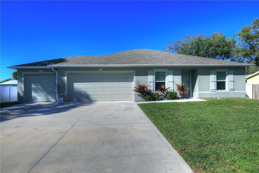 938 Clearmont Street Sebastian, FL 32958 - Photo 2 of 36