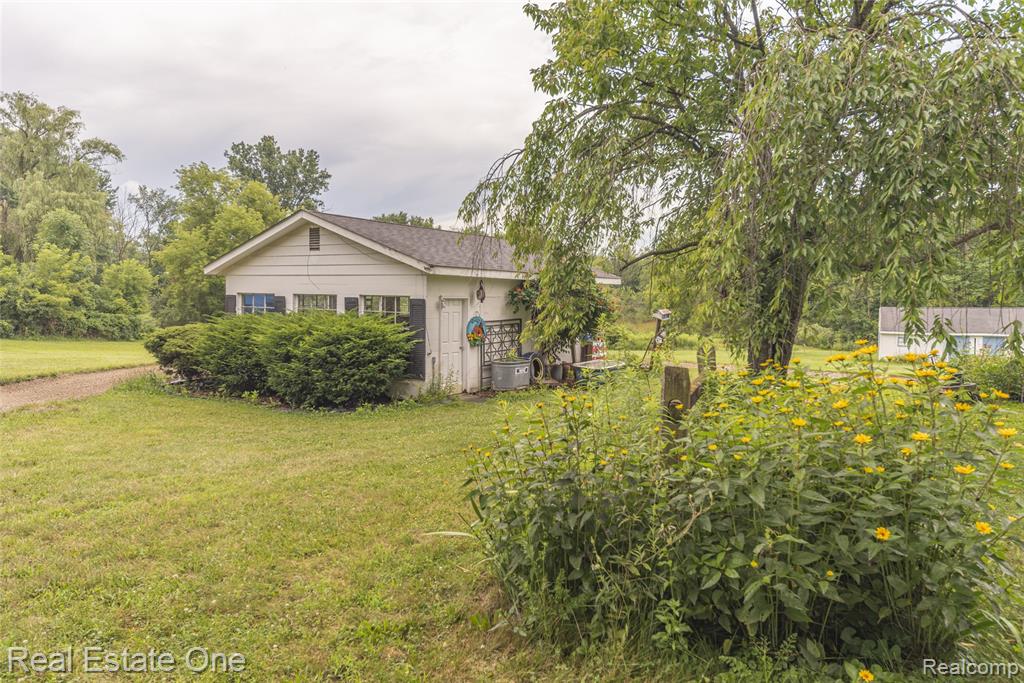 27395 Martindale Road New Hudson, MI 48165 - Photo 59 of 88 Gallery Image 59