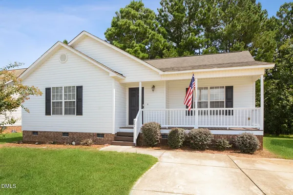 $1,679 | 701 Avondale Drive, Clayton, NC 27520
