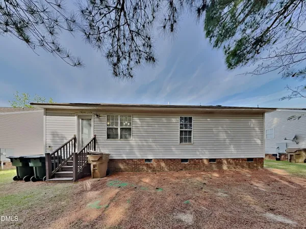 $1,679 | 701 Avondale Drive, Clayton, NC 27520