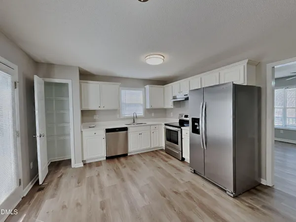 $1,679 | 701 Avondale Drive, Clayton, NC 27520