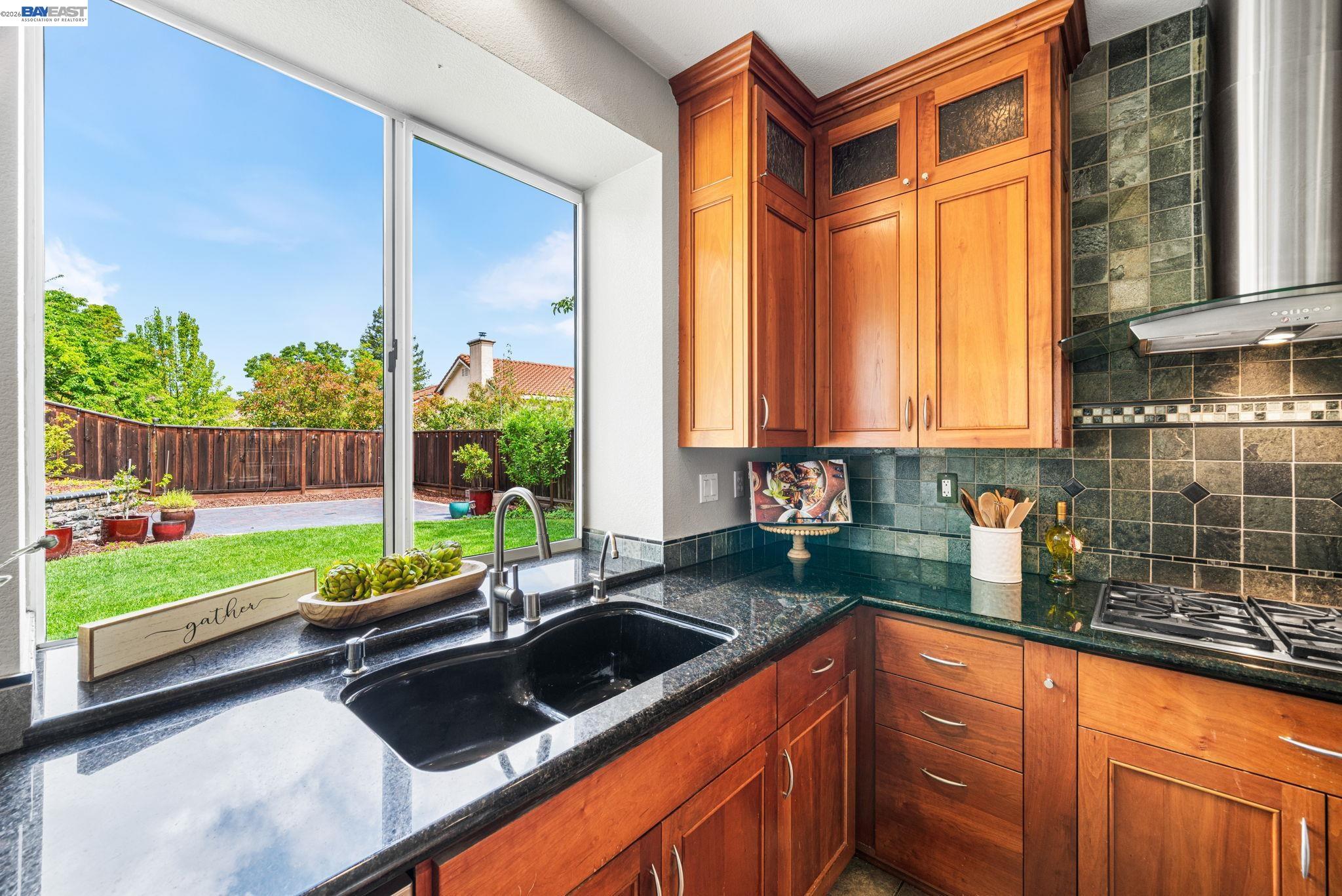 605 Bancroft Place San Ramon, CA 94582 - Photo 12 of 57