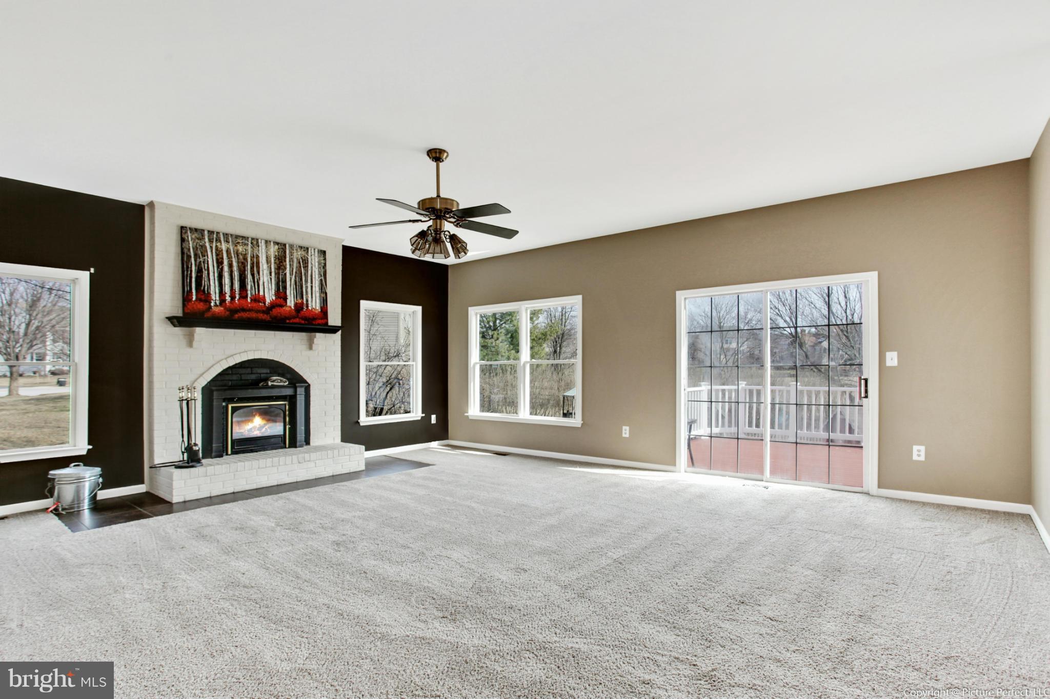 9027 Spring Valley Drive Frederick, MD 21701 - Photo 16 of 30 Family Room