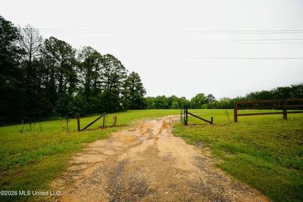 $199,420 | Ms-18, Quitman, MS 39355