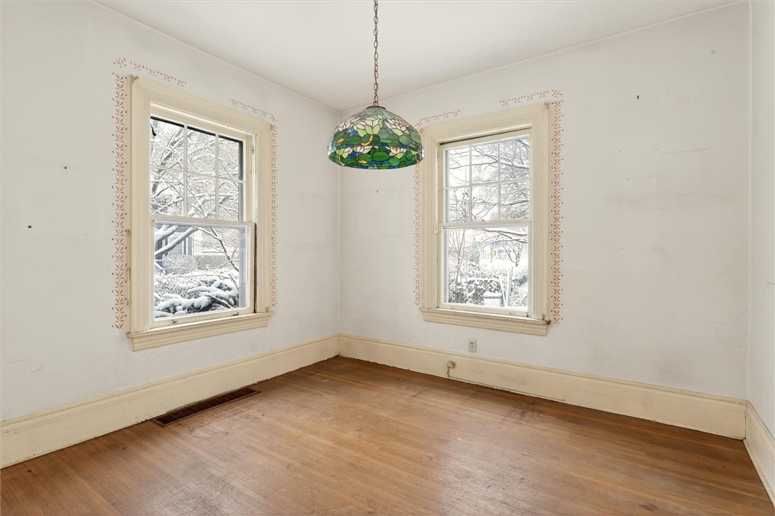 2 Thayer Street Rochester, NY 14607 - Photo 23 of 50 dining room