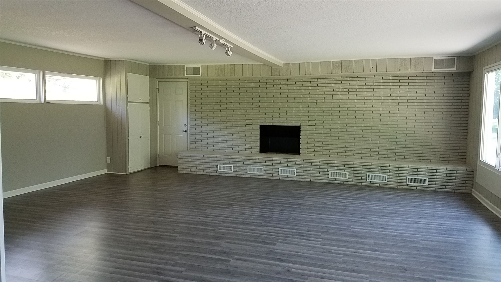 5033 Ranch Road Leo, IN 46765 - Photo 6 of 21
