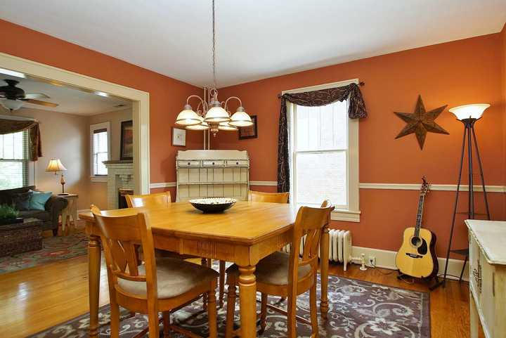 1911 Sheffield Road Southwest Roanoke, VA 24015 - Photo 14 of 31 DINING ROOM 3
