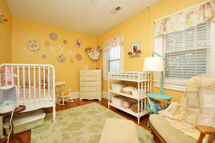 1911 Sheffield Road Southwest Roanoke, VA 24015 - Photo 23 of 31 BEDROOM 3