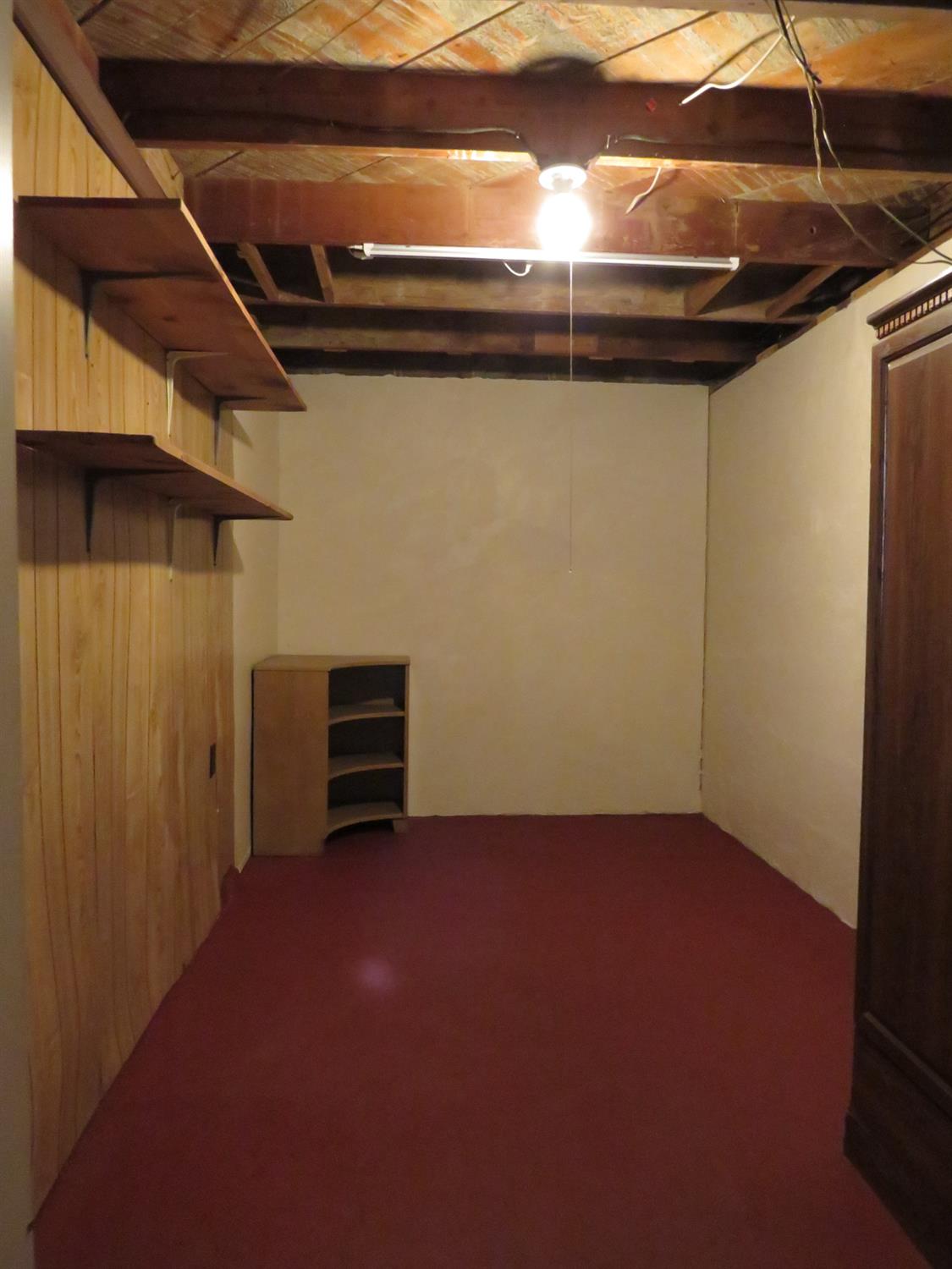 320 Pleasant Street Colfax, CA 95713 - Photo 46 of 49 a view of an empty room