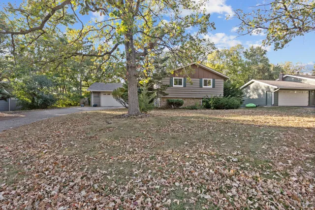 $404,900 | 13236 Fremont Avenue South, Burnsville, MN 55337