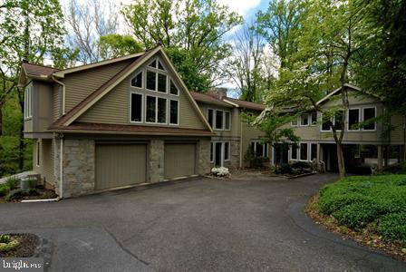 902 Dorsea Road Lancaster, PA 17601 - Photo 2 of 22 Gallery Image 2