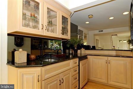 902 Dorsea Road Lancaster, PA 17601 - Photo 7 of 22 Gallery Image 7