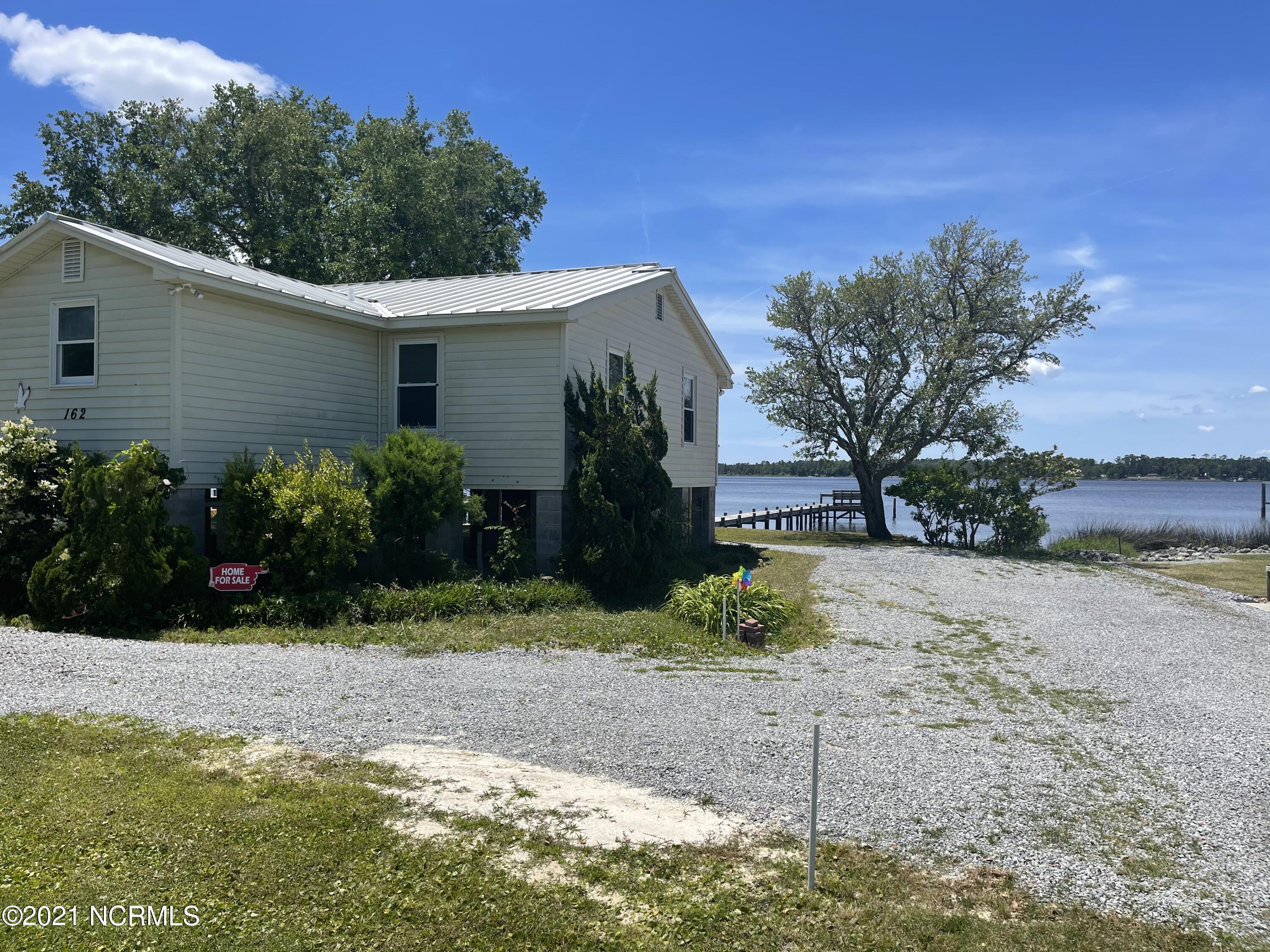 162 Sewell Road Swansboro, NC 28584 - Photo 9 of 26 9