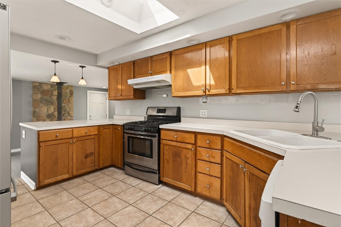 267 Valiant Drive Henrietta, NY 14623 - Photo 14 of 43