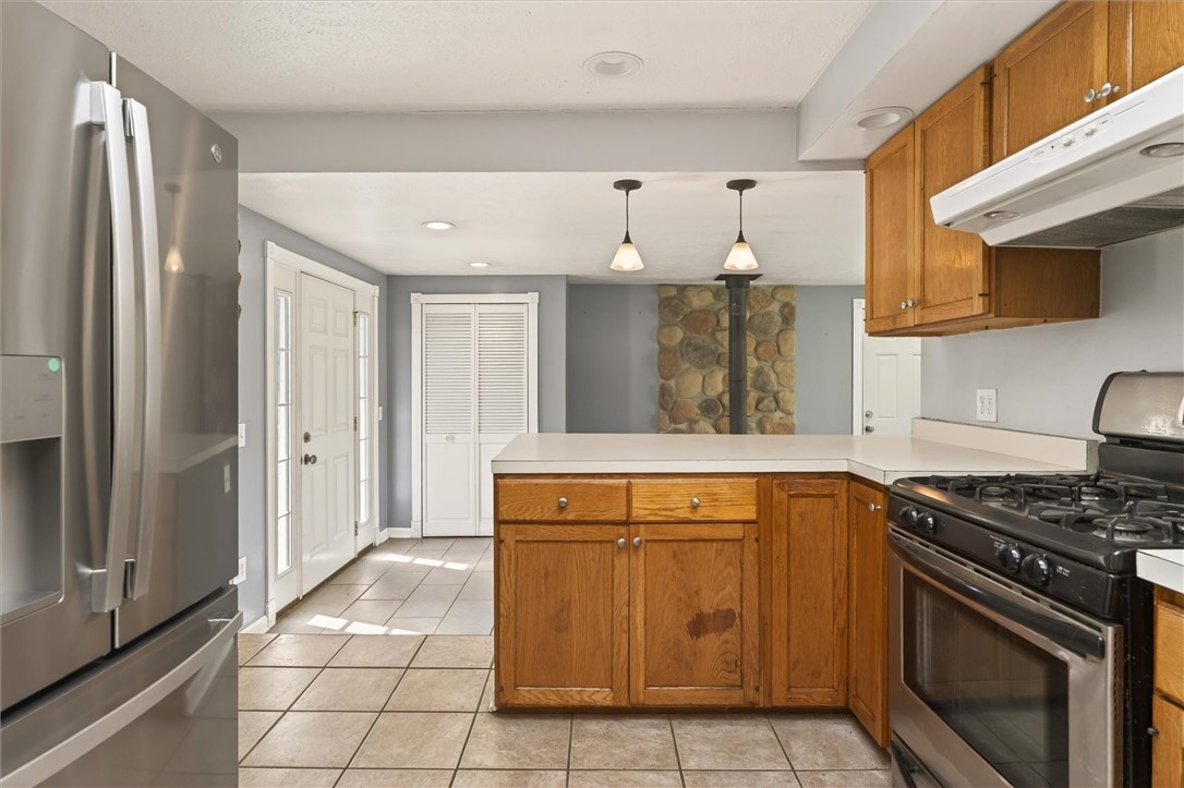 267 Valiant Drive Henrietta, NY 14623 - Photo 15 of 43