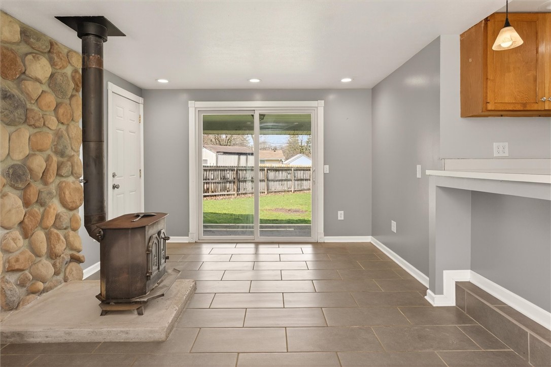 267 Valiant Drive Henrietta, NY 14623 - Photo 18 of 43