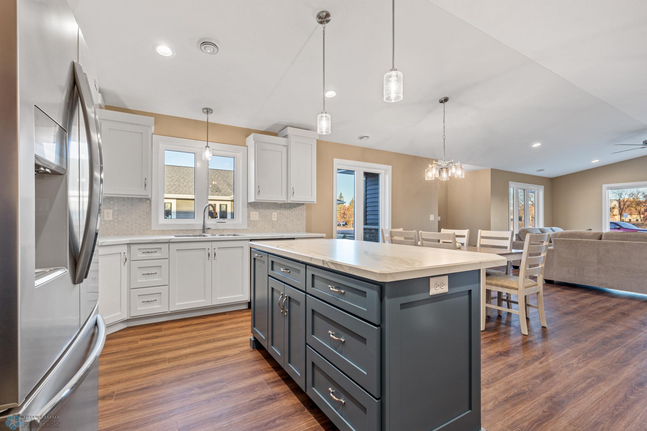 2330 30th Avenue South Fargo, ND 58103 - Photo 13 of 27