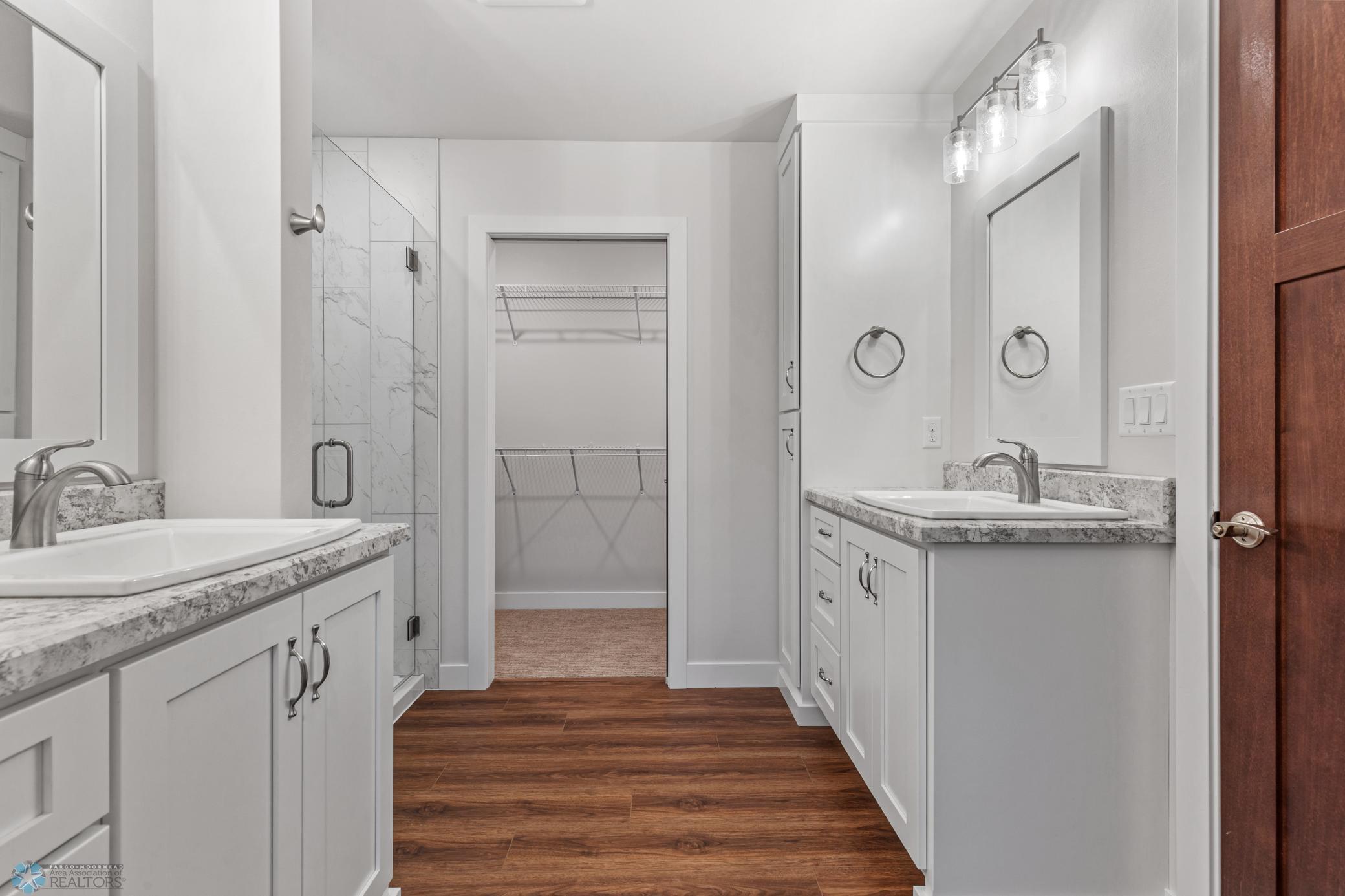 2330 30th Avenue South Fargo, ND 58103 - Photo 20 of 27