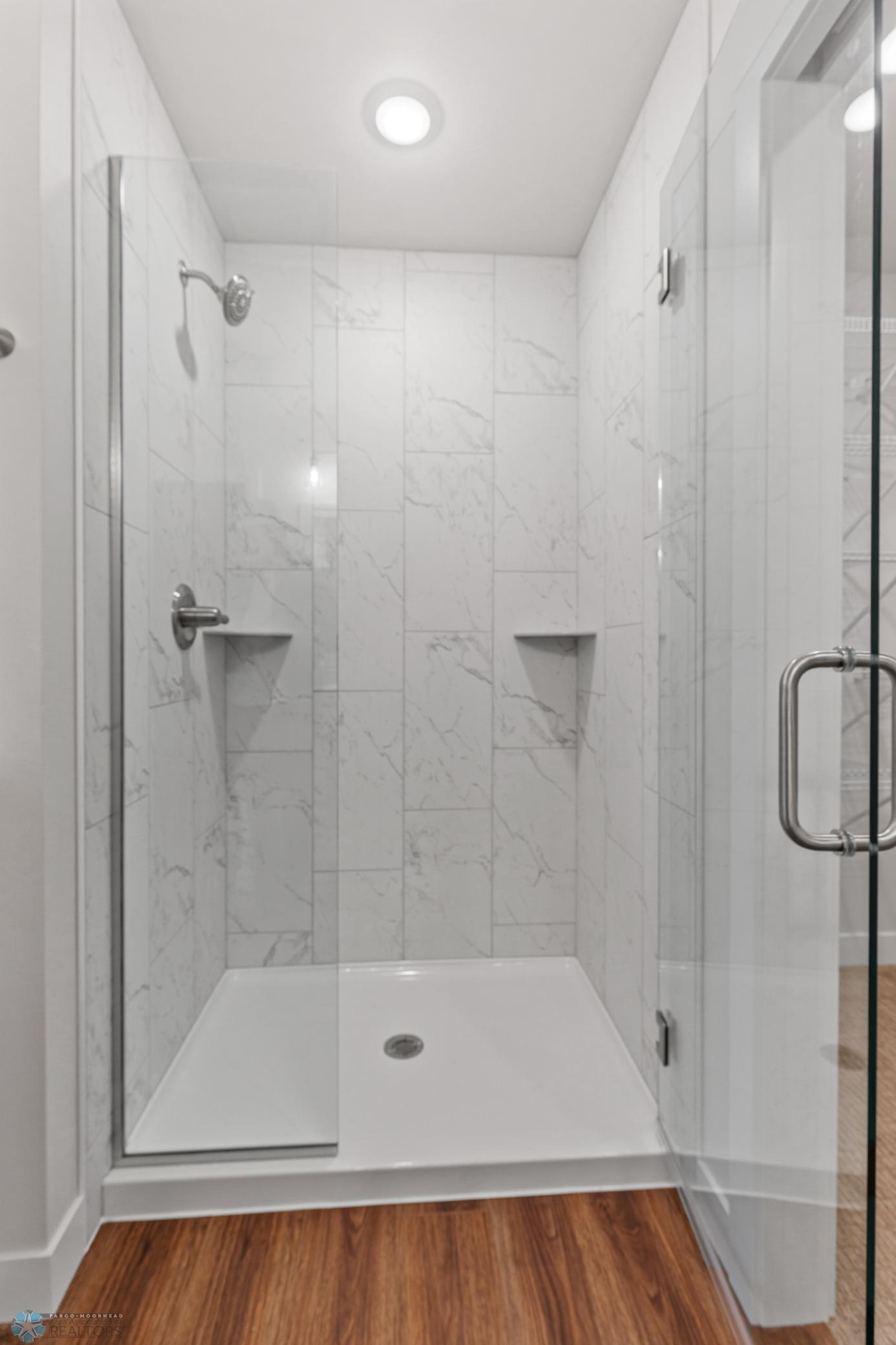 2330 30th Avenue South Fargo, ND 58103 - Photo 21 of 27