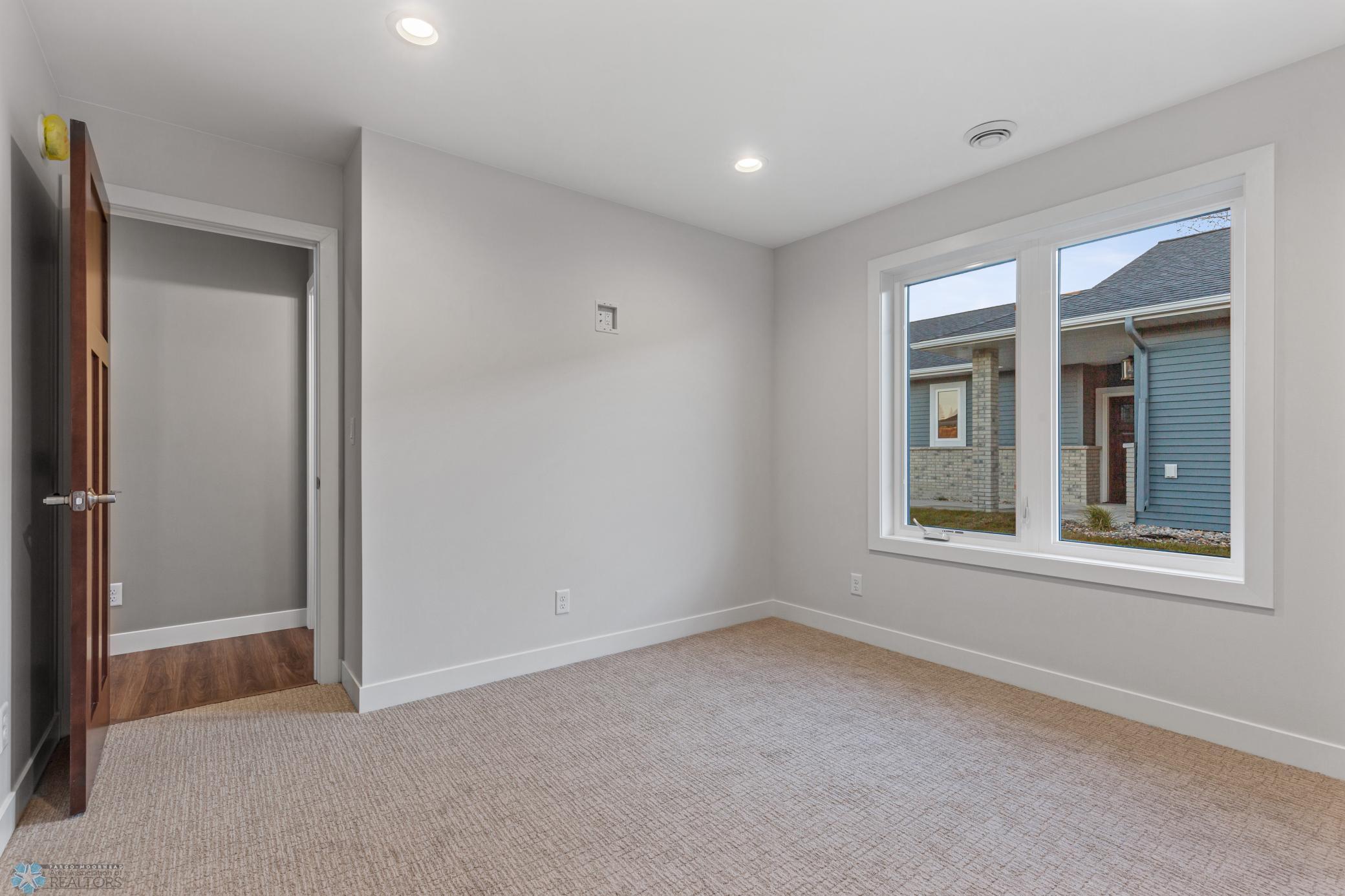 2330 30th Avenue South Fargo, ND 58103 - Photo 25 of 27