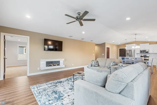 $468,900 | 2330 30th Avenue South, Fargo, ND 58103