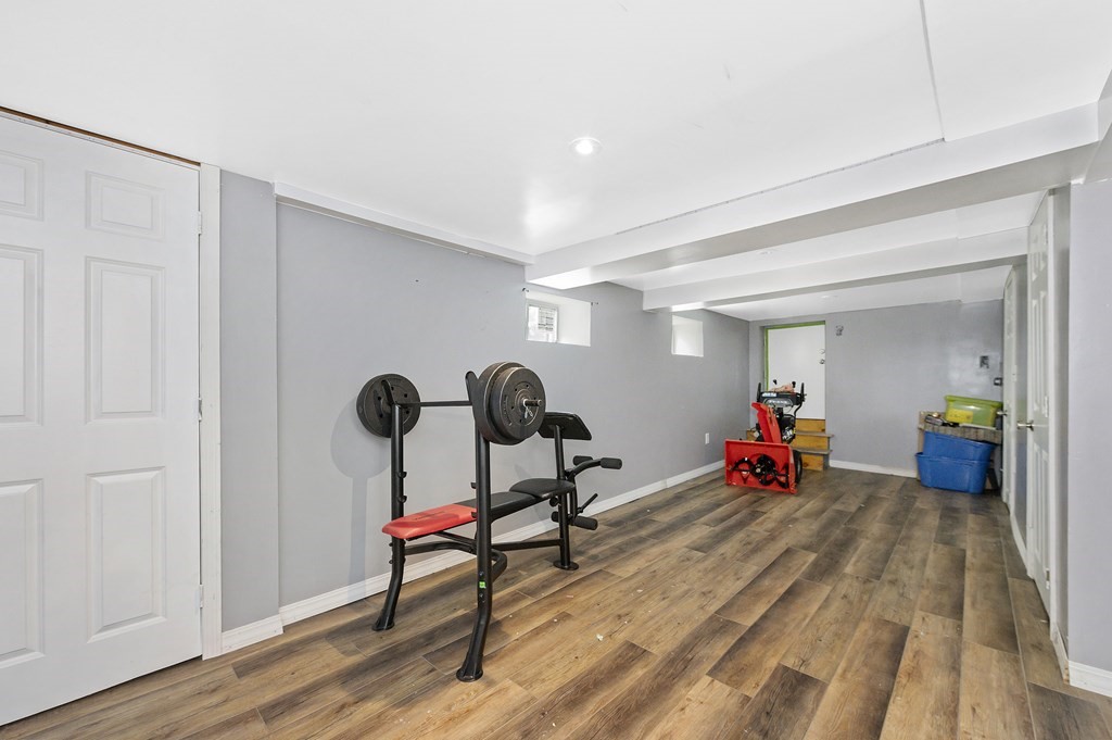 24 Riverside Court Saugus, MA 01906 - Photo 29 of 36