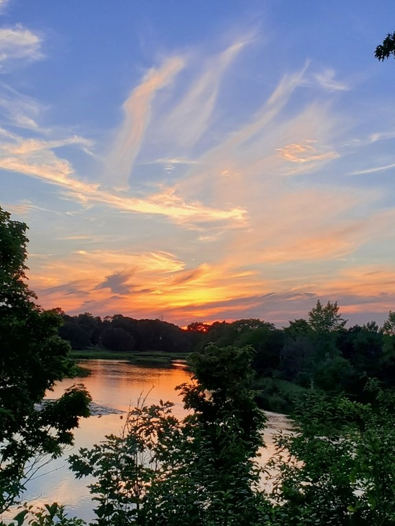 24 Riverside Court Saugus, MA 01906 - Photo 34 of 36