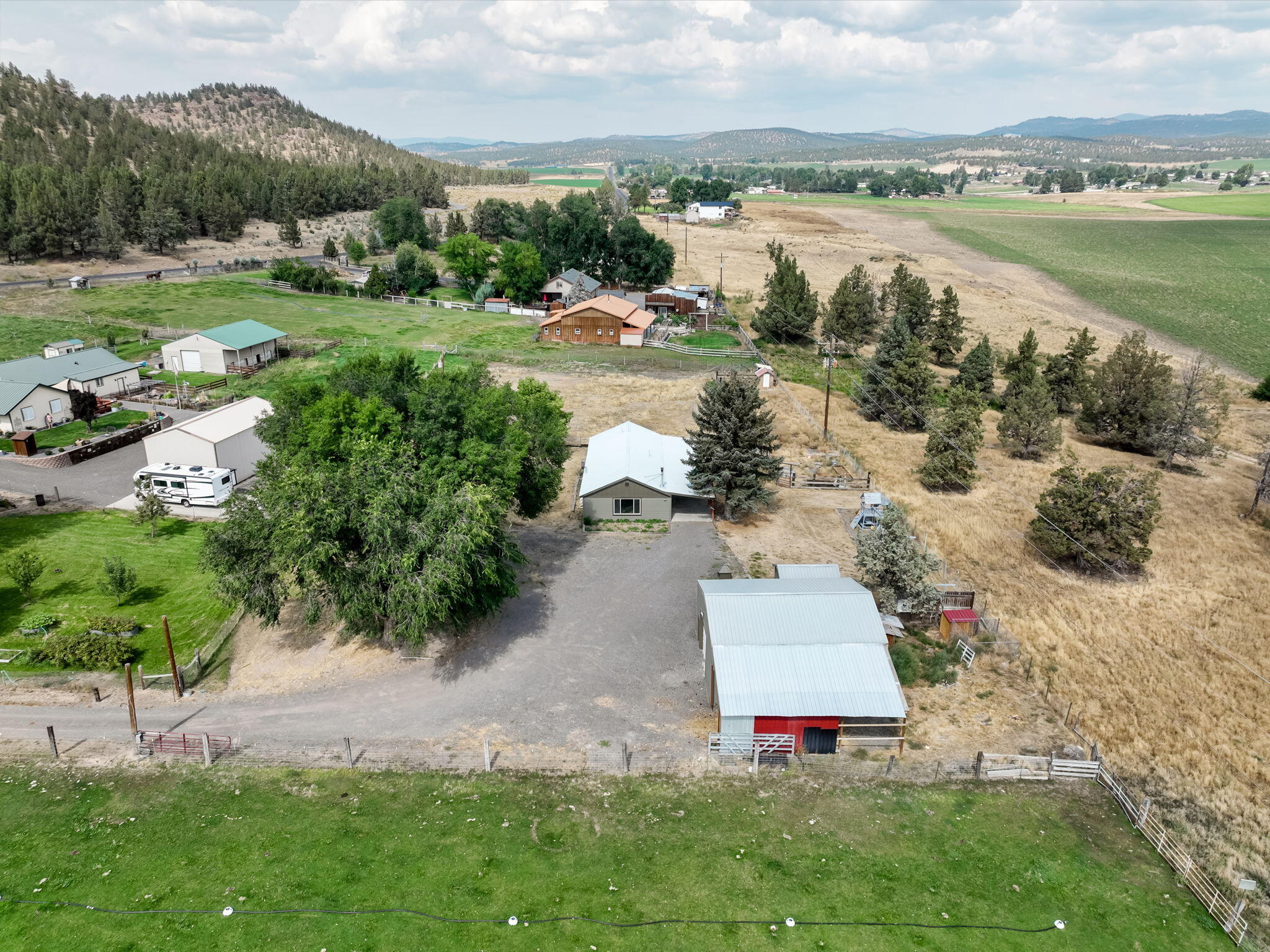 1130 North Barnes Road Prineville, OR 97754 - Photo 29 of 43 3-web-or-mls-1130 NE Barnes Road-2
