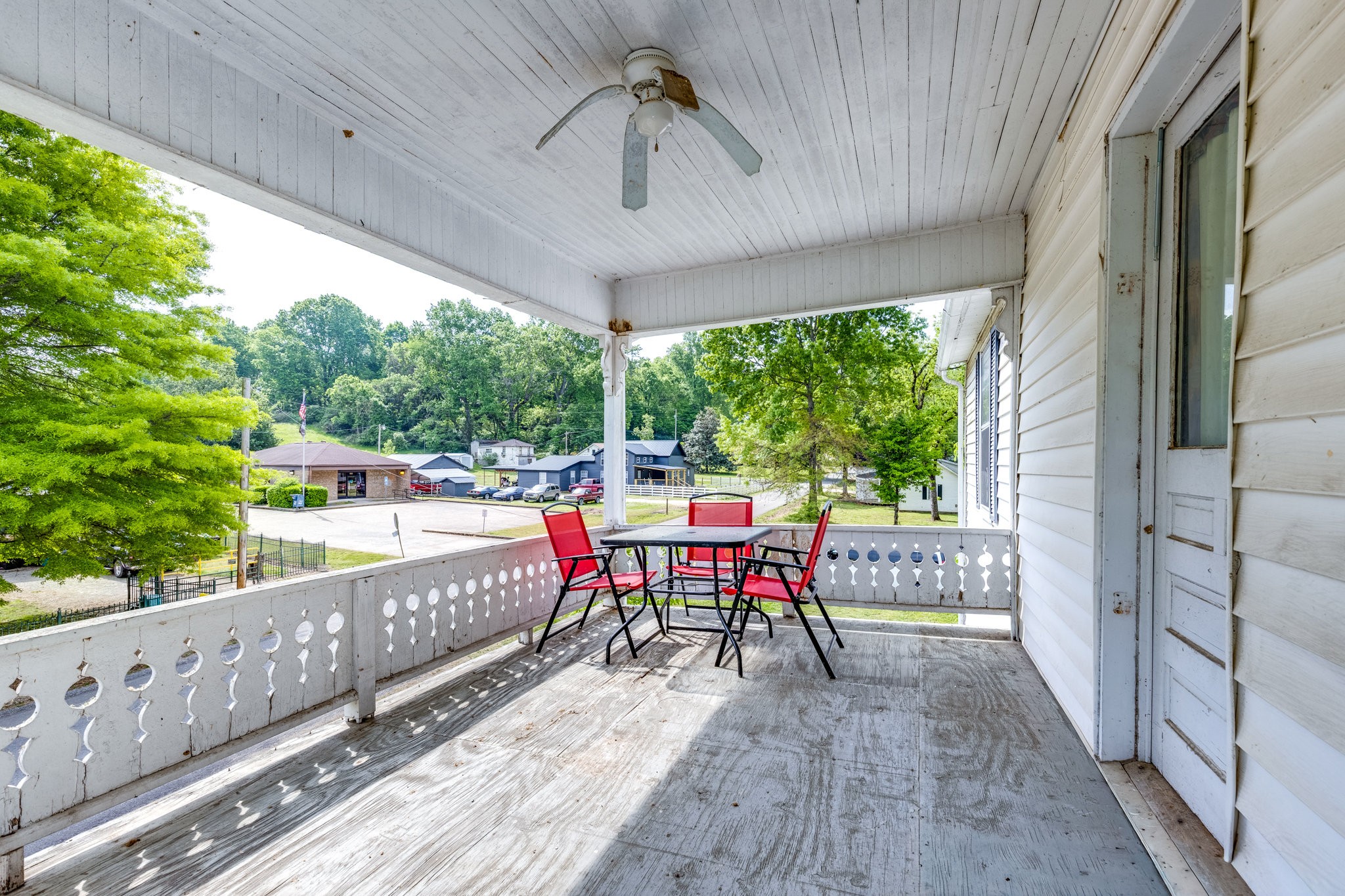 2012 Hoovers Road Duck River, TN 38454 - Photo 35 of 48 a sitting area with furniture on deck
