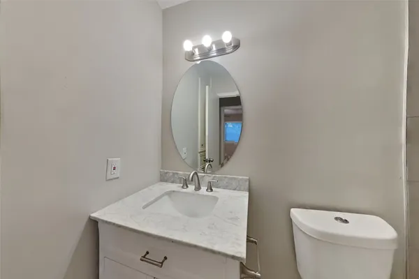 $2,000 | 15022 Ringfield Drive, Houston, TX 77084