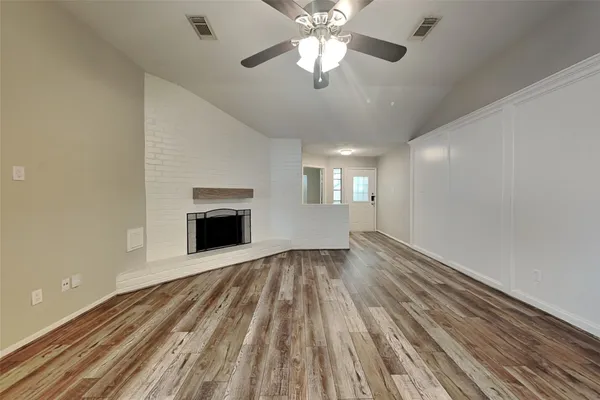 $2,000 | 15022 Ringfield Drive, Houston, TX 77084