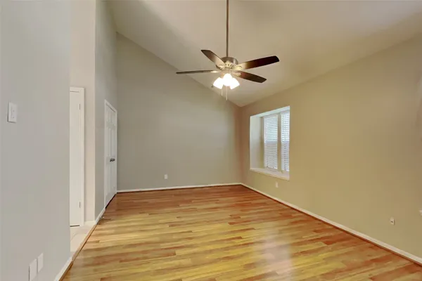 $2,000 | 15022 Ringfield Drive, Houston, TX 77084