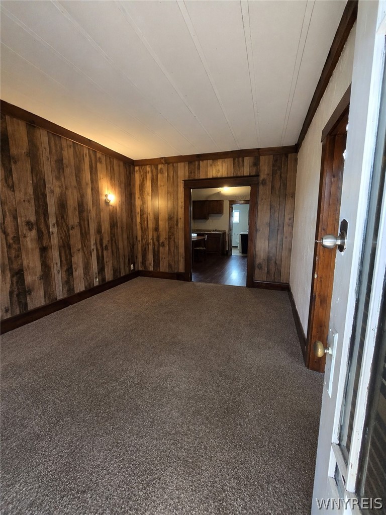 447 Gold Street Buffalo, NY 14206 - Photo 11 of 16
