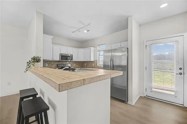 $265,000 | 5245 Overland Drive, Unit B25, Lawrence, KS 66049