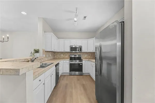 $265,000 | 5245 Overland Drive, Unit B25, Lawrence, KS 66049