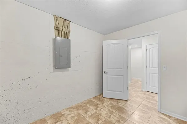 $265,000 | 5245 Overland Drive, Unit B25, Lawrence, KS 66049