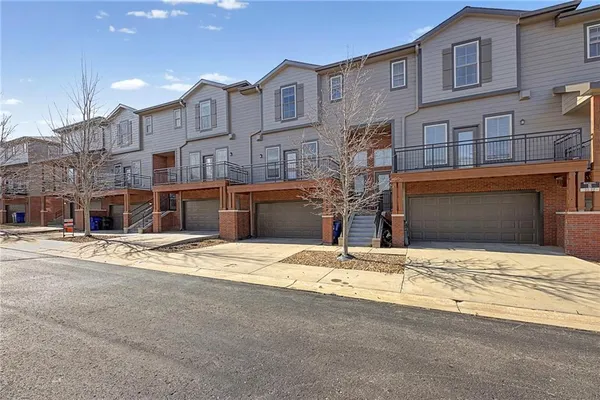 $265,000 | 5245 Overland Drive, Unit B25, Lawrence, KS 66049