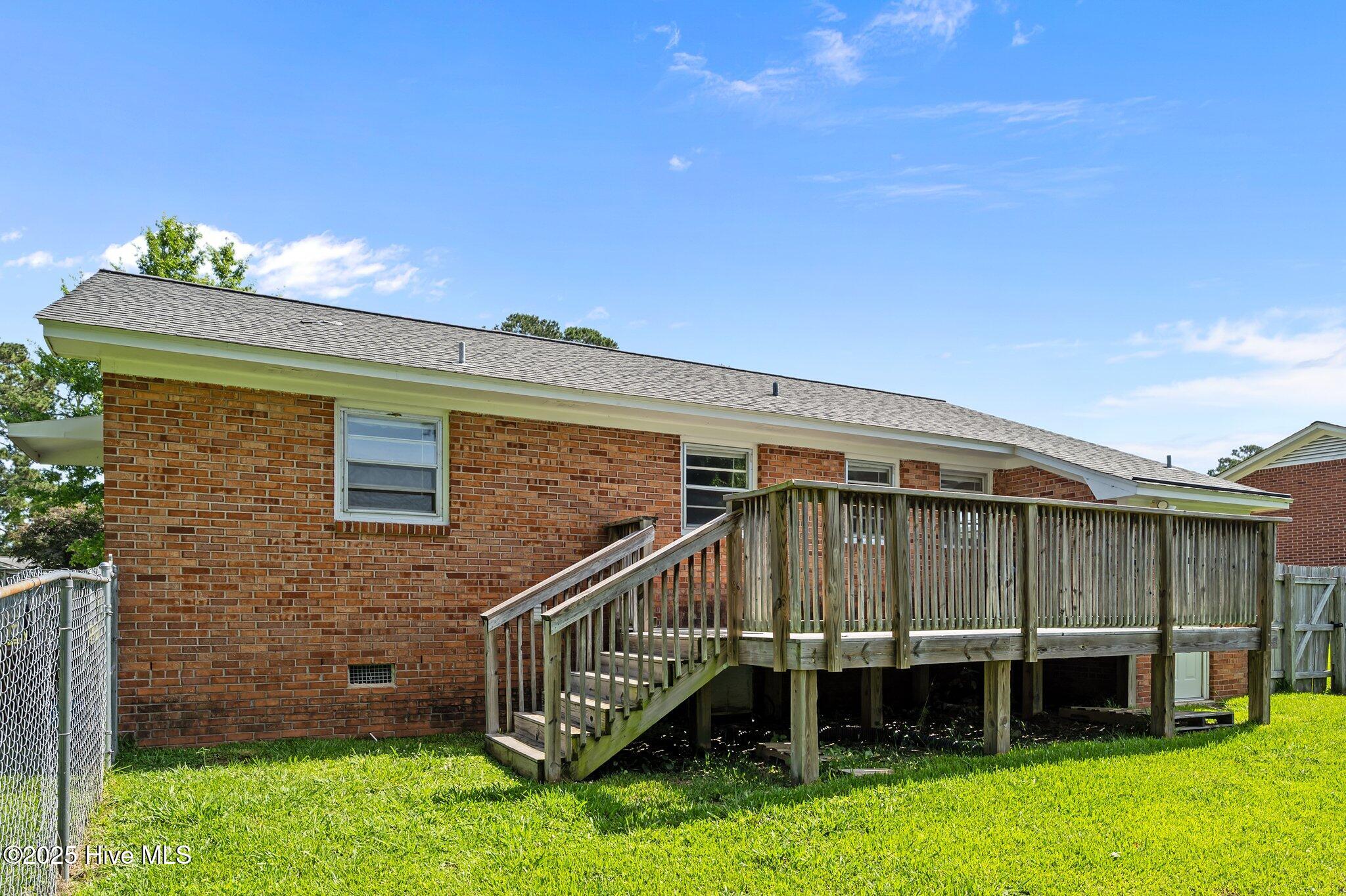 102 Mercer Road Jacksonville, NC 28546 - Photo 35 of 53 42-web-or-mls-12