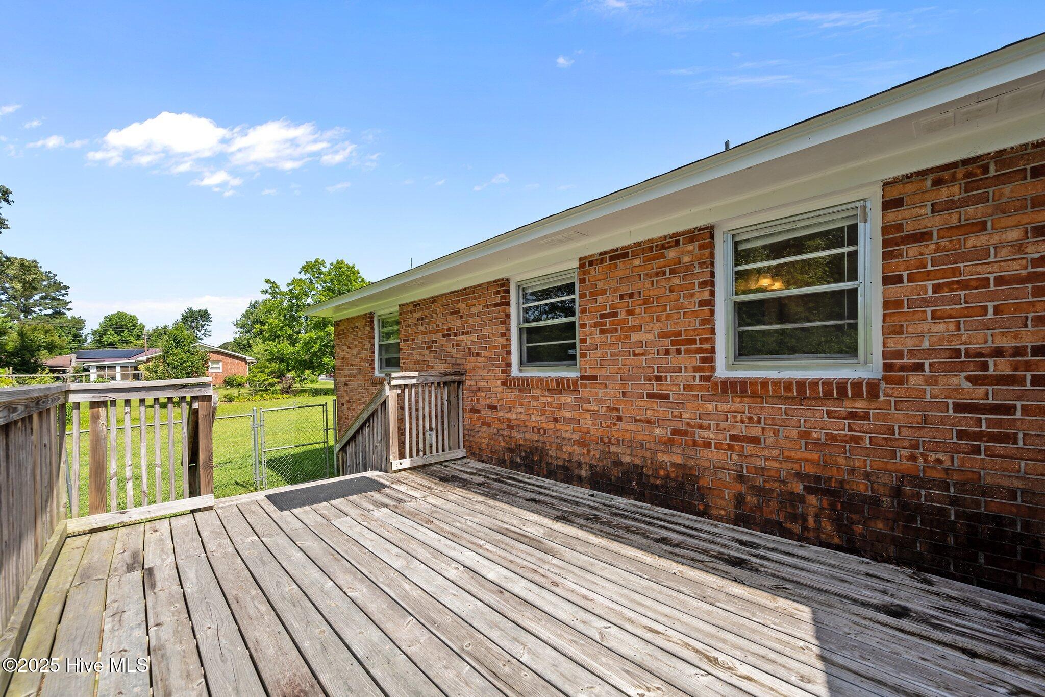 102 Mercer Road Jacksonville, NC 28546 - Photo 41 of 53 46-web-or-mls-16