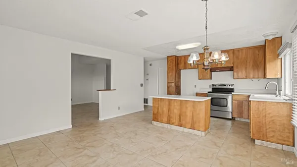 $740,000 | 91 Banbury Way, Benicia, CA 94510