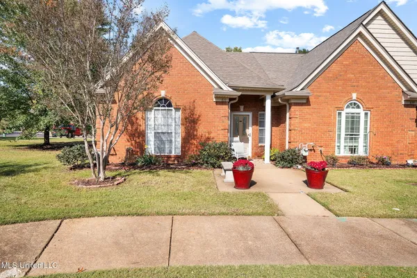 $269,000 | 833 Martin Circle North, Hernando, MS 38632