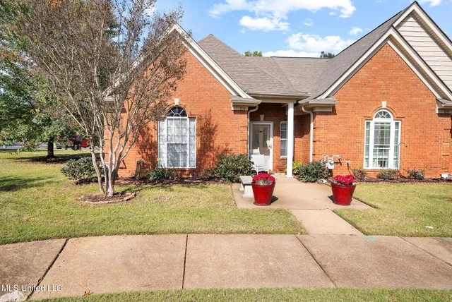 $269,000 | 833 Martin Circle North, Hernando, MS 38632