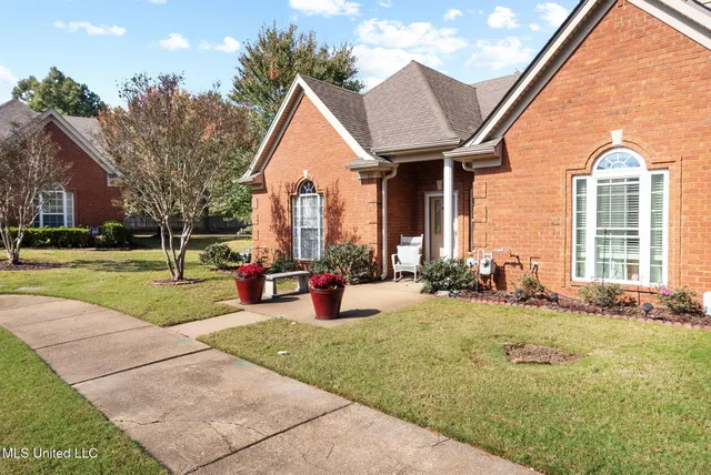 $269,000 | 833 Martin Circle North, Hernando, MS 38632