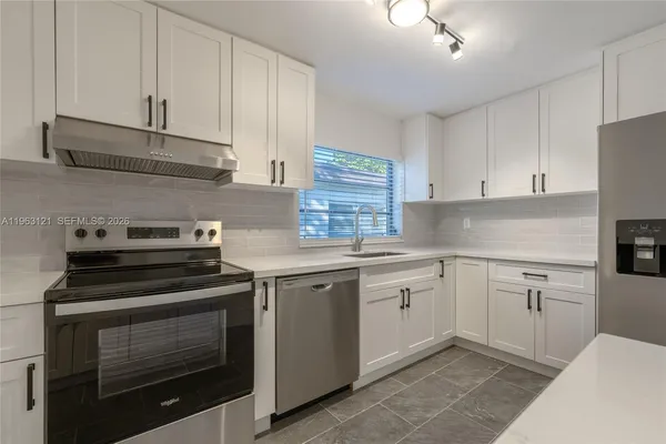 $1,499,999 | 1631 Southwest 21st Street, Miami, FL 33145