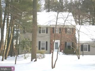 27 Wilburtha Road Ewing, NJ 08628 - Photo 1 of 4 Gallery Image 1