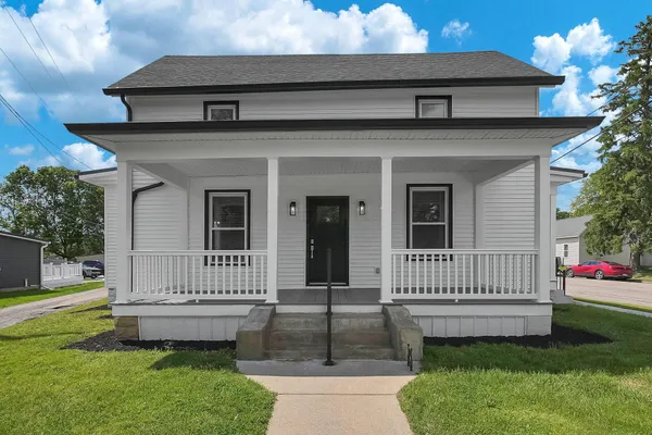 $319,900 | 485 North Pickaway Street, Circleville, OH 43113