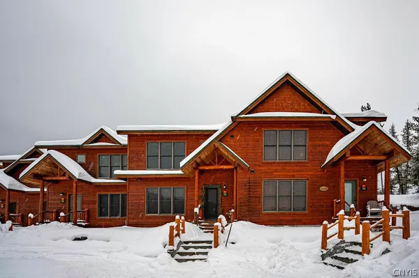 $1,599,900 | 75 Rocky Point Lane, Inlet, NY 13360