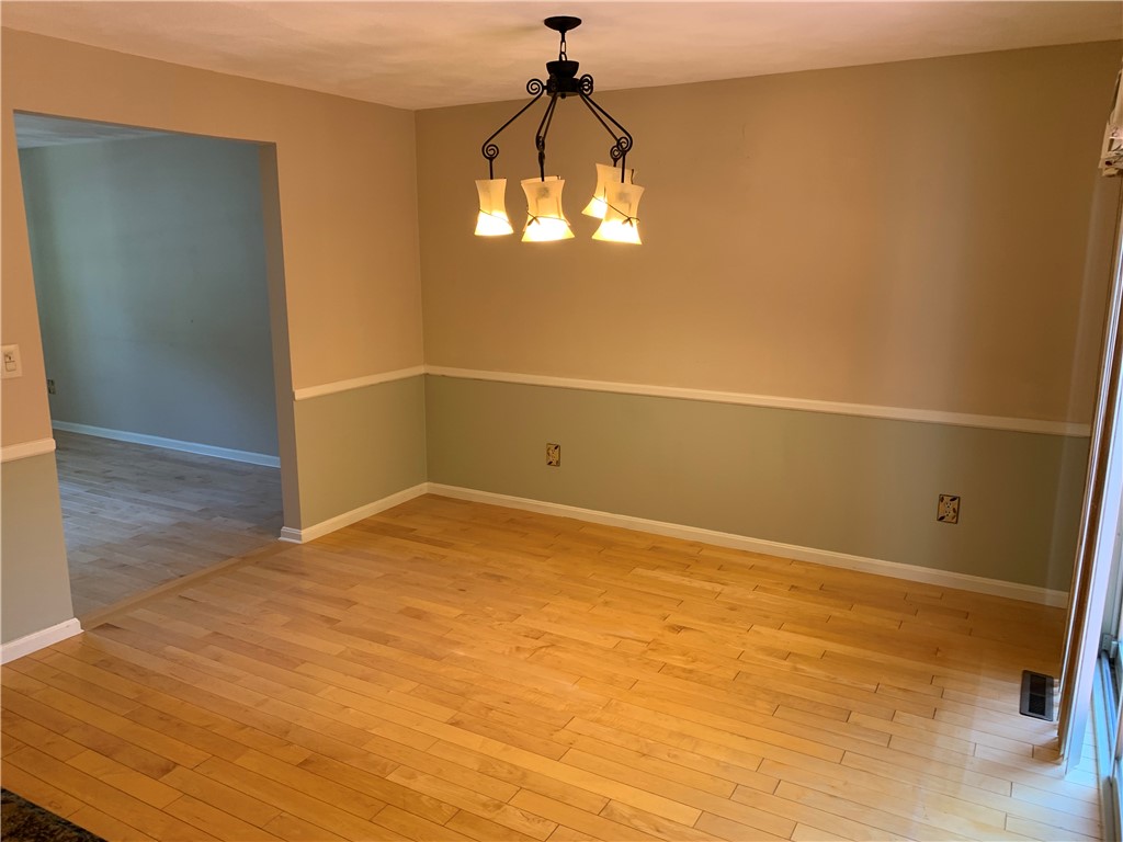 236 Old Forge Road, Unit 4 Warwick, RI 02818 - Photo 15 of 38 Dining Room1