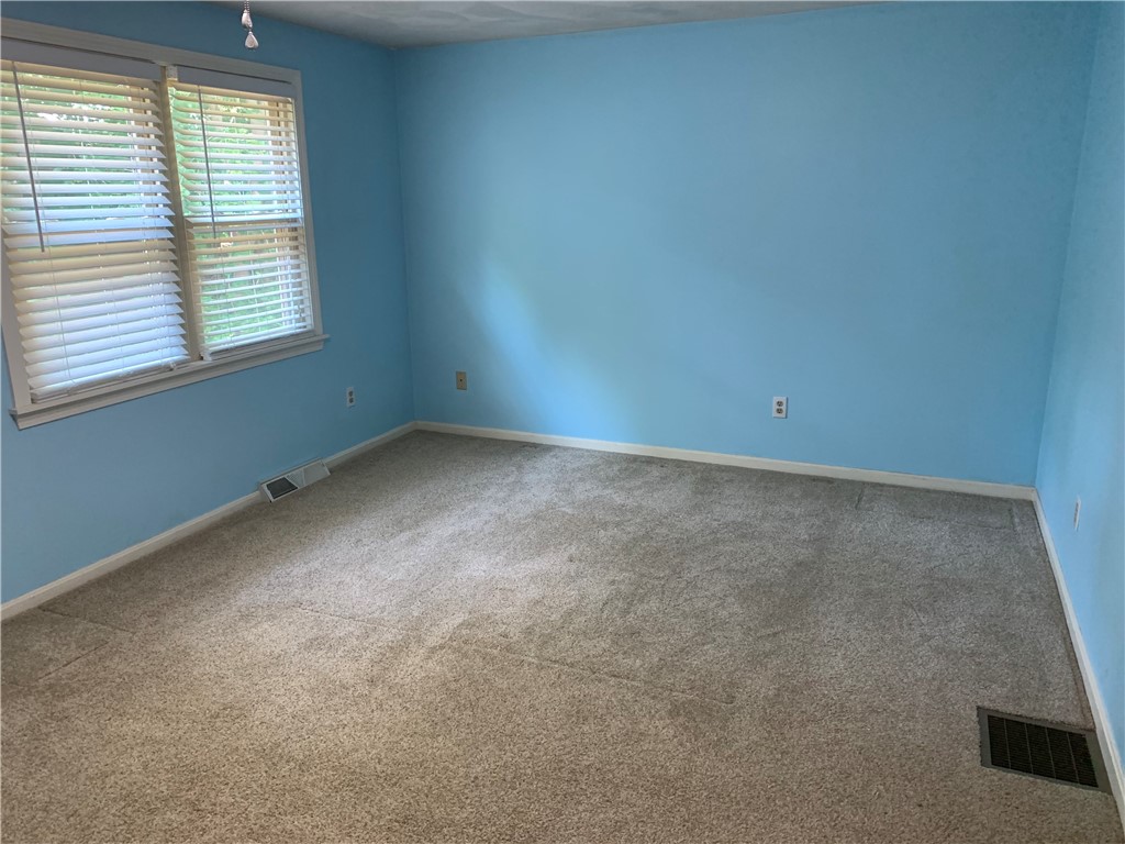 236 Old Forge Road, Unit 4 Warwick, RI 02818 - Photo 28 of 38 Bedroom1